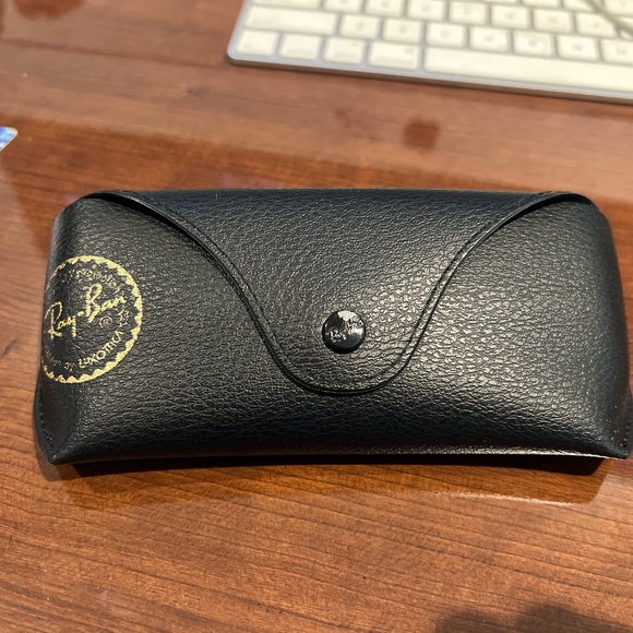 Ray-Ban Aviator Gradient RB0325 Black/Back Polarized Authentic - Picture 4 of 5